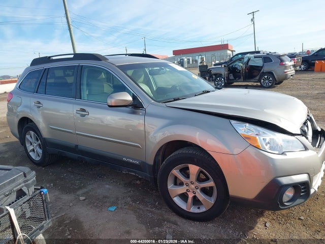 Subaru Outback 2.5i Limited 2014 4S4BRCLC8E3236290 Image 13
