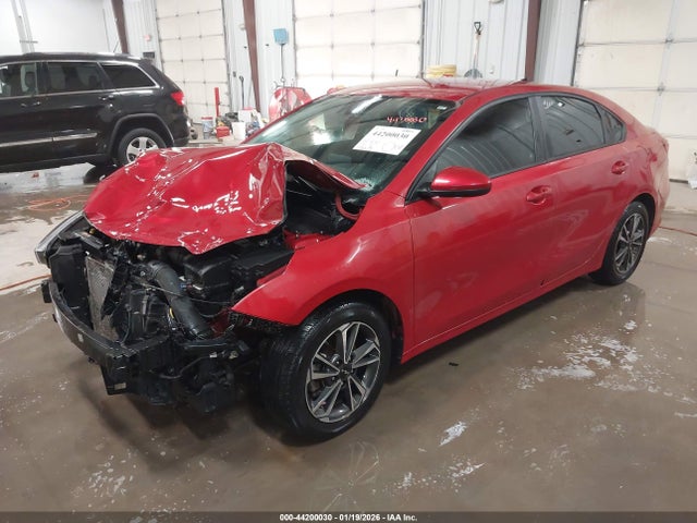 KIA Forte Lxs 2023 3KPF24AD5PE598472 Image 2