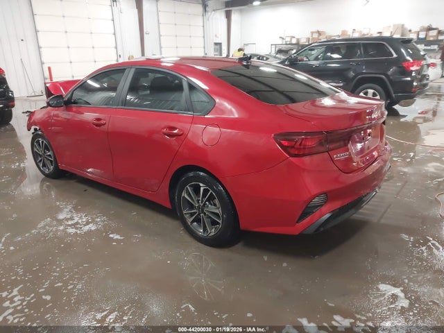 KIA Forte Lxs 2023 3KPF24AD5PE598472 Image 3