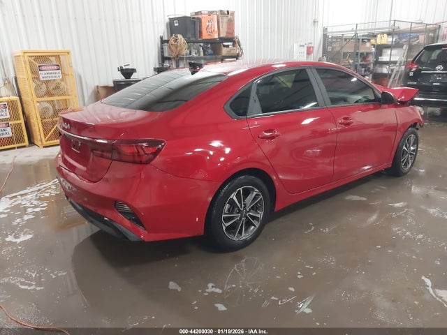 KIA Forte Lxs 2023 3KPF24AD5PE598472 Image 4