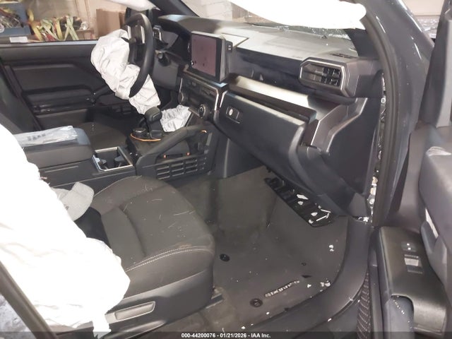 2025 Toyota 4runner Sr5 მანქანა იყიდება აუქციონზე, vin: JTEVA5BR6S5036241, აუქციონის ნომერი: 44200076