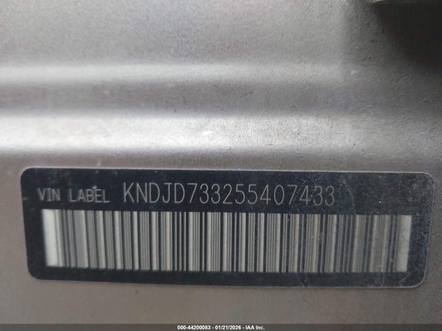 2005 KIA SORENTO KNDJD733255407433 Photo 8