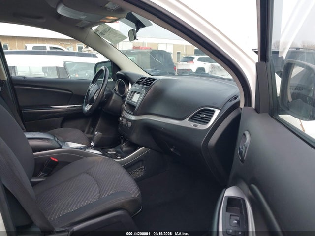 2016 DODGE JOURNEY 3C4PDCAB5GT104274 Photo 4