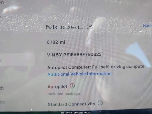 5YJ3E1EA8RF750623 Tesla MODEL 3