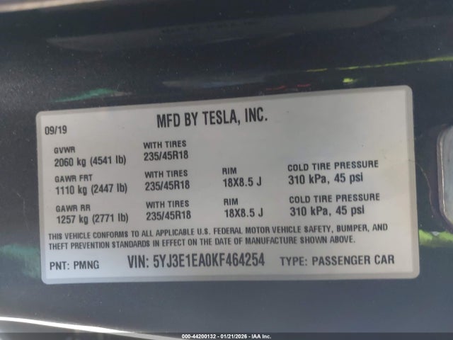 44200132 :رقم المزاد ، 5YJ3E1EA0KF464254 vin ، 2019 Tesla Model 3 مزاد بيع