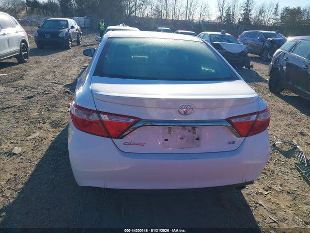 Aukcja sprzedaży 2015 Toyota Camry Se, vin: 4T1BF1FK8FU987207, numer aukcji: 44200146