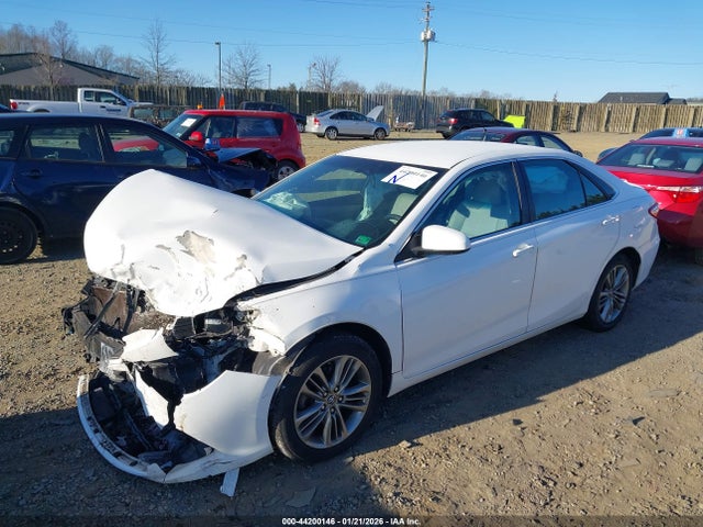 Aukcja sprzedaży 2015 Toyota Camry Se, vin: 4T1BF1FK8FU987207, numer aukcji: 44200146