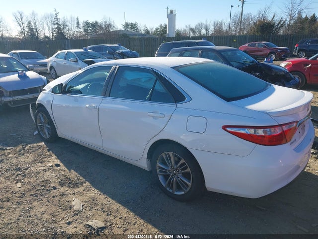 Aukcja sprzedaży 2015 Toyota Camry Se, vin: 4T1BF1FK8FU987207, numer aukcji: 44200146