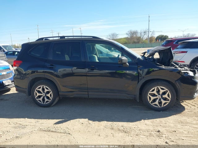 JF2SKAJC9LH414032 Subaru Forester Premium