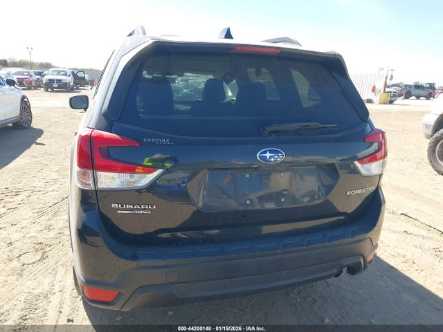 JF2SKAJC9LH414032 Subaru Forester Premium