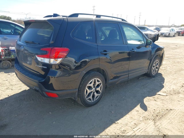 JF2SKAJC9LH414032 Subaru Forester Premium