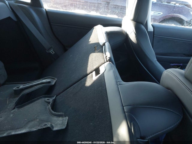 2018 TESLA MODEL 3 5YJ3E1EA6JF077061 Photo 7