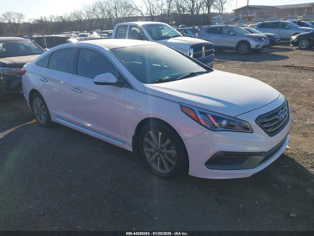 Hyundai Sonata Limited 2016 5NPE34AF1GH342173 main image