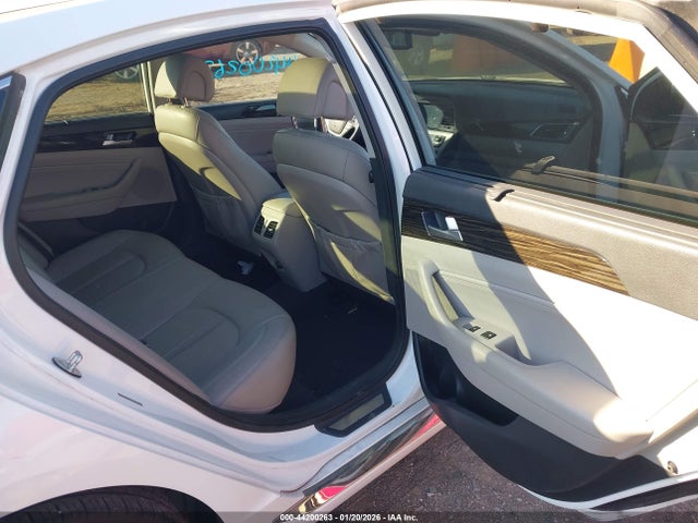 Hyundai Sonata Limited 2016 5NPE34AF1GH342173 Image 8