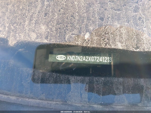 KNDJN2A2XG7241213 KIA Soul