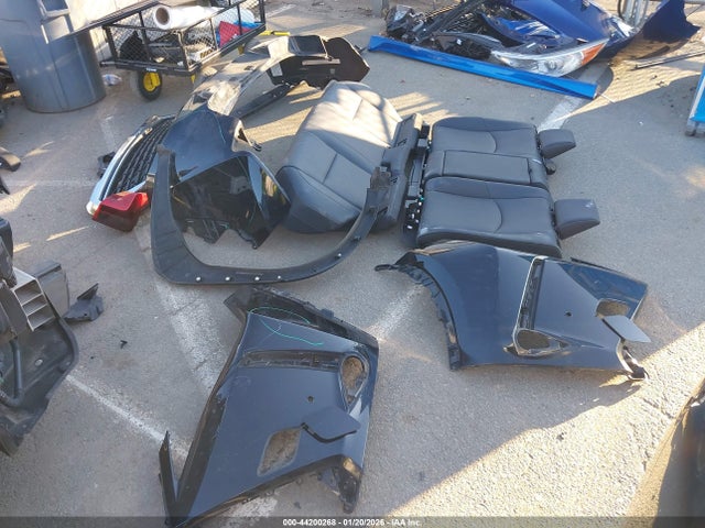 Продажа на аукционе авто 2020 Lexus Ux 200, vin: JTHP3JBH8L2023211, номер лота: 44200268