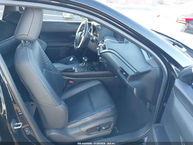 Продажа на аукционе авто 2020 Lexus Ux 200, vin: JTHP3JBH8L2023211, номер лота: 44200268