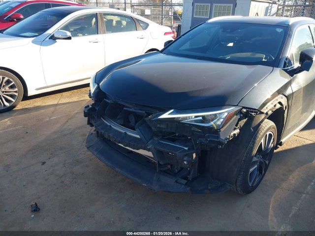 Продажа на аукционе авто 2020 Lexus Ux 200, vin: JTHP3JBH8L2023211, номер лота: 44200268