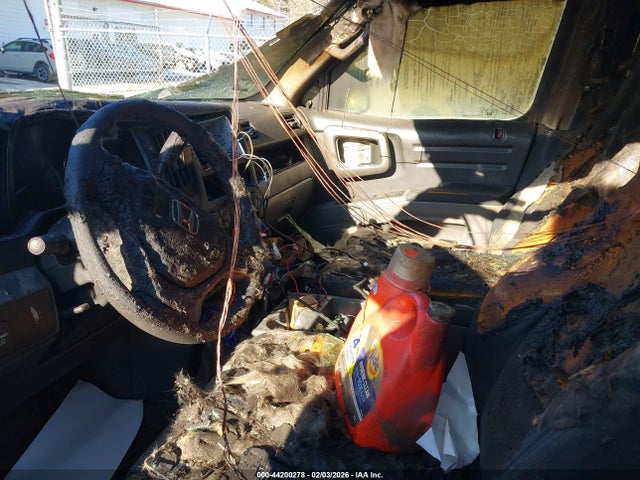 2011 HONDA RIDGELINE 5FPYK1F46BB453578 Photo 4