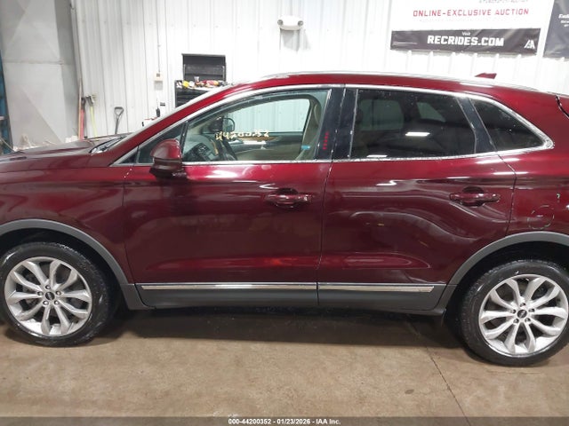 5LMCJ2D94HUL51182 Lincoln MKC SELECT