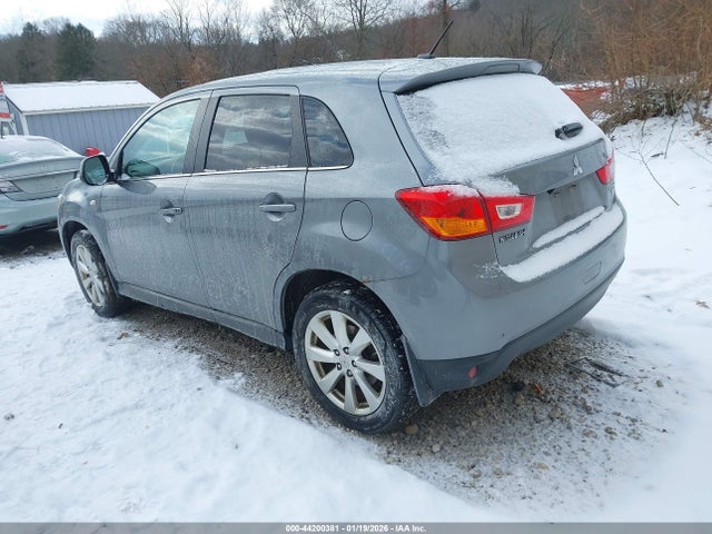 2015 MITSUBISHI OUTLANDER SPORT 4A4AR4AU3FE027829 Photo 2