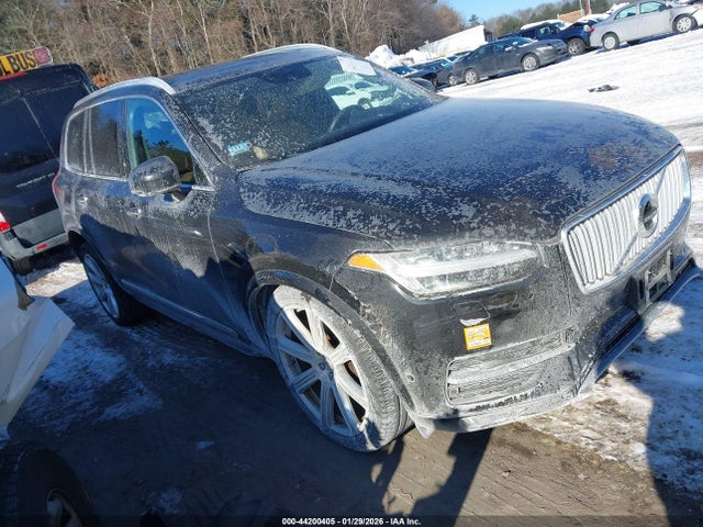 2016 VOLVO XC90 YV4A22PL3G1091616