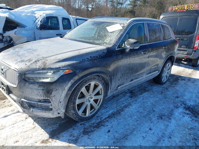 2016 VOLVO XC90 YV4A22PL3G1091616 Photo 1