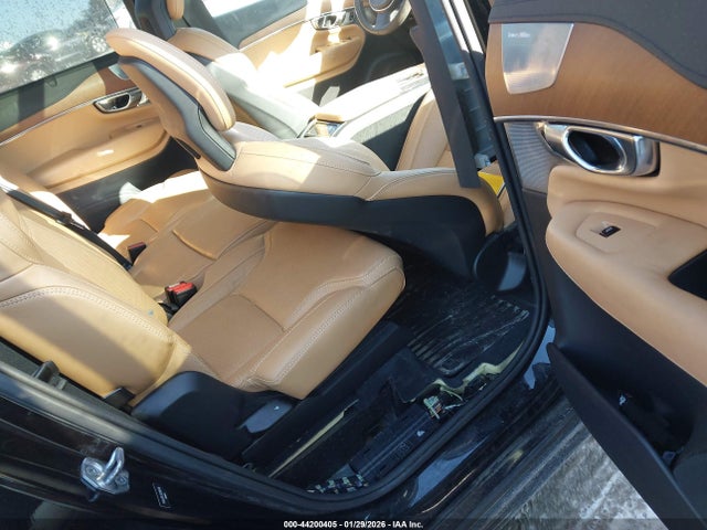 2016 VOLVO XC90 YV4A22PL3G1091616 Photo 7