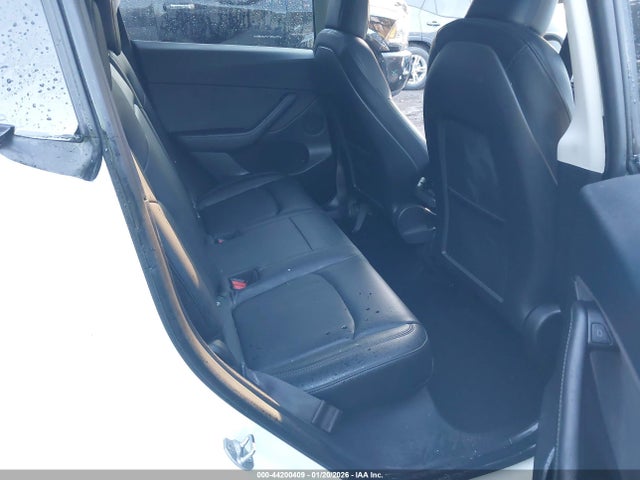 2021 TESLA MODEL Y 5YJYGDEE7MF131024 Photo 7