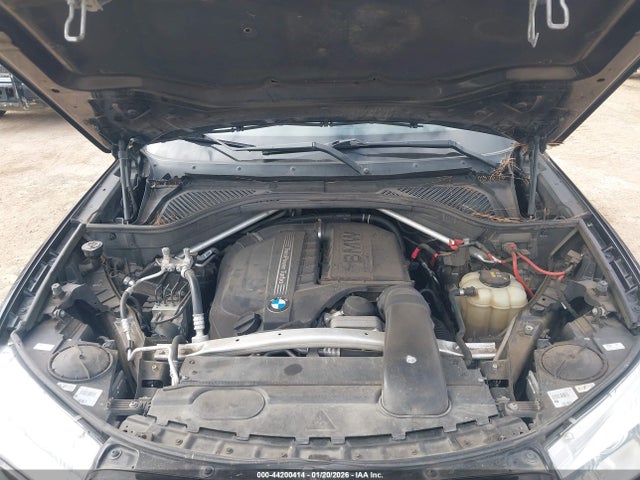44200414 :رقم المزاد ، 5UXKR2C33H0X03425 vin ، 2017 Bmw X5 Sdrive35i مزاد بيع