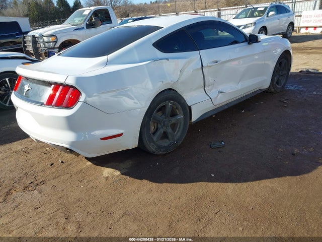 2016 FORD MUSTANG 1FA6P8AM1G5260075 Photo 3