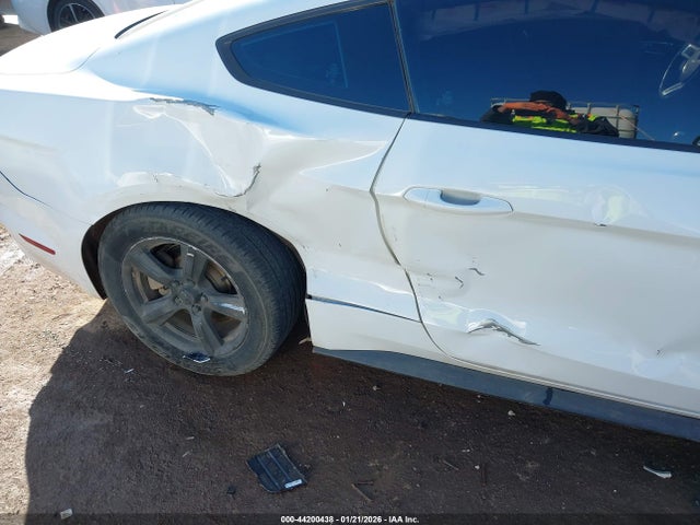2016 FORD MUSTANG 1FA6P8AM1G5260075 Photo 5