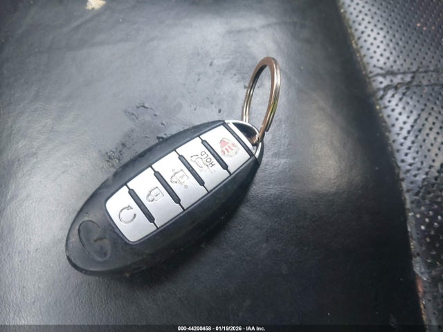 44200458 :رقم المزاد ، 5N1AL0MM3DC332572 vin ، 2013 Infiniti Jx35 مزاد بيع