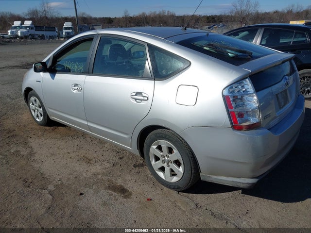 2007 TOYOTA PRIUS JTDKB20U777663066 Photo 2