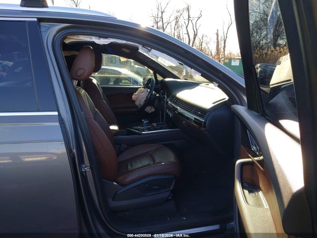 44200509 :رقم المزاد ، WA1LAAF78HD057727 vin ، 2017 Audi Q7 3.0t Premium مزاد بيع