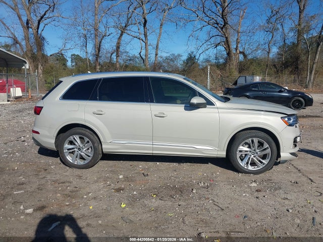 Продаж на аукціоні авто 2021 Audi Q7 Premium Plus 45 Tfsi Quattro Tiptronic, vin: WA1LJBF75MD014155, номер лоту: 44200542