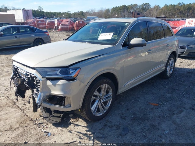 2021 AUDI Q7 WA1LJBF75MD014155 Photo 1