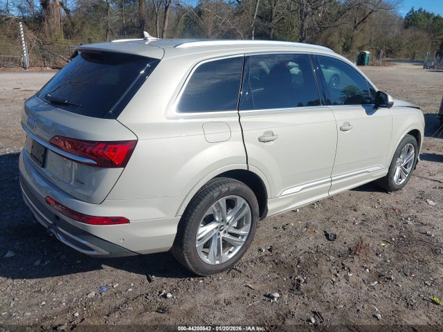 2021 AUDI Q7 WA1LJBF75MD014155 Photo 3