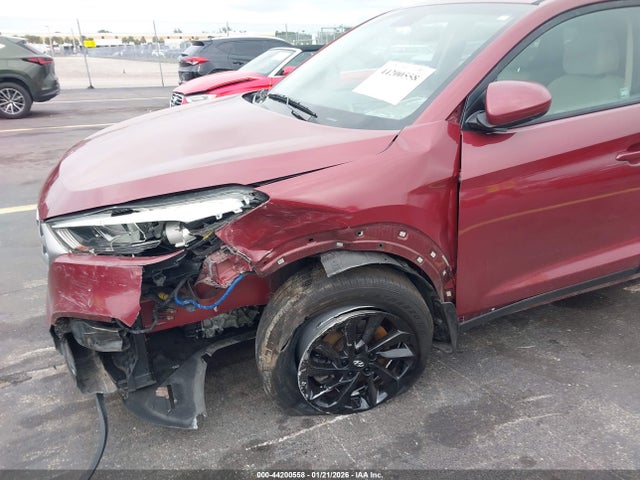 2017 HYUNDAI TUCSON KM8J23A49HU532686 Photo 5