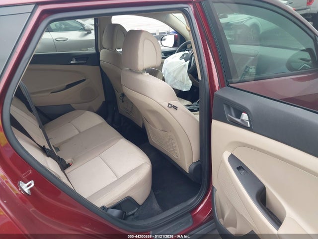 2017 HYUNDAI TUCSON KM8J23A49HU532686 Photo 7