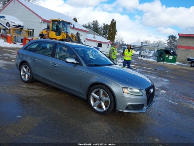 2011 AUDI A4 WAUSFAFL5BA139212 Photo 0
