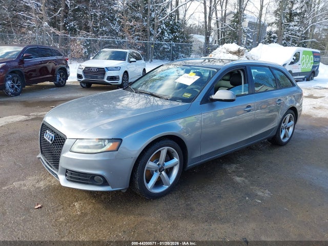 2011 AUDI A4 WAUSFAFL5BA139212 Photo 1