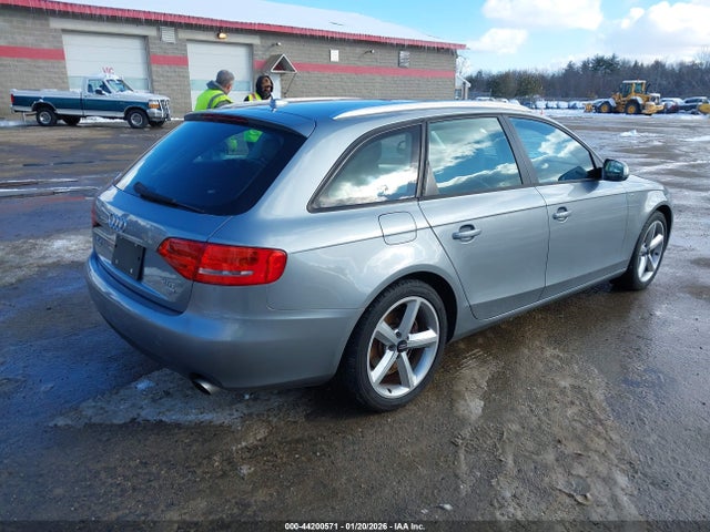2011 AUDI A4 WAUSFAFL5BA139212 Photo 3