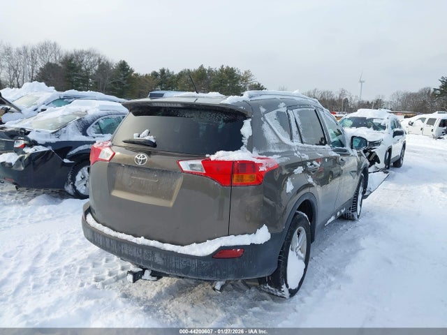 2T3RFREV3FW347048 Toyota Rav4 Xle