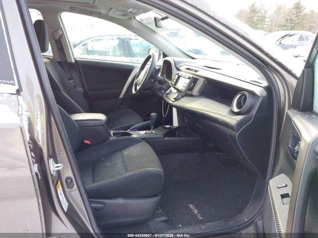 2T3RFREV3FW347048 Toyota Rav4 Xle