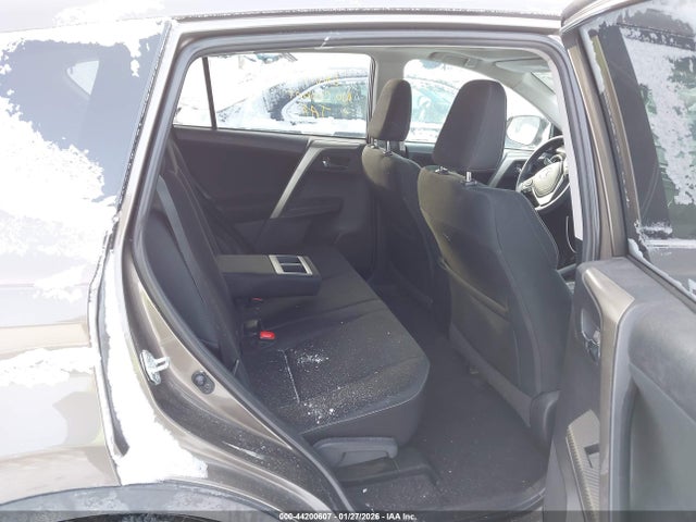 2T3RFREV3FW347048 Toyota Rav4 Xle