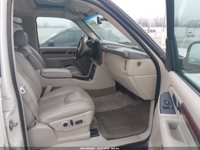 2005 CADILLAC ESCALADE ESV 3GYFK66NX5G245041 Photo 4