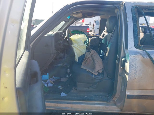 Aukcja sprzedaży 2004 Gmc Sierra 1500, vin: 2GTEK19V541383898, numer aukcji: 44200674