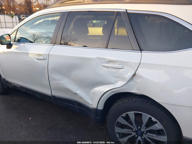 Aukcja sprzedaży 2016 Subaru Outback 3.6r Limited, vin: 4S4BSENC3G3277989, numer aukcji: 44200678