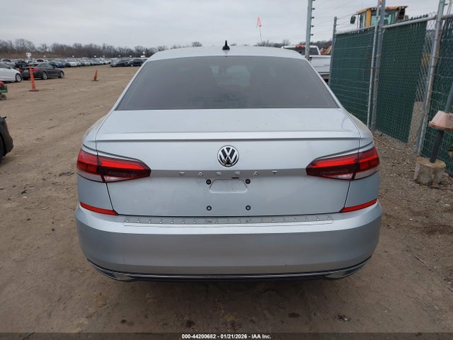 2021 Volkswagen Passat 2.0t Se მანქანა იყიდება აუქციონზე, vin: 1VWSA7A36MC013750, აუქციონის ნომერი: 44200682